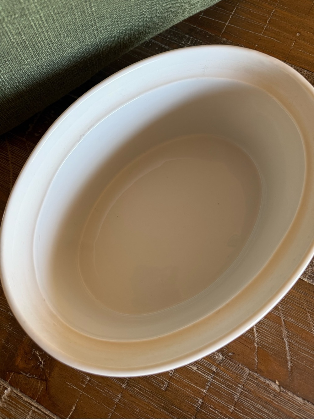 Cordon Bleu White Floral Porcelain Covered Dove Dish- Microwave and oven proof. - Picture 4 of 6
